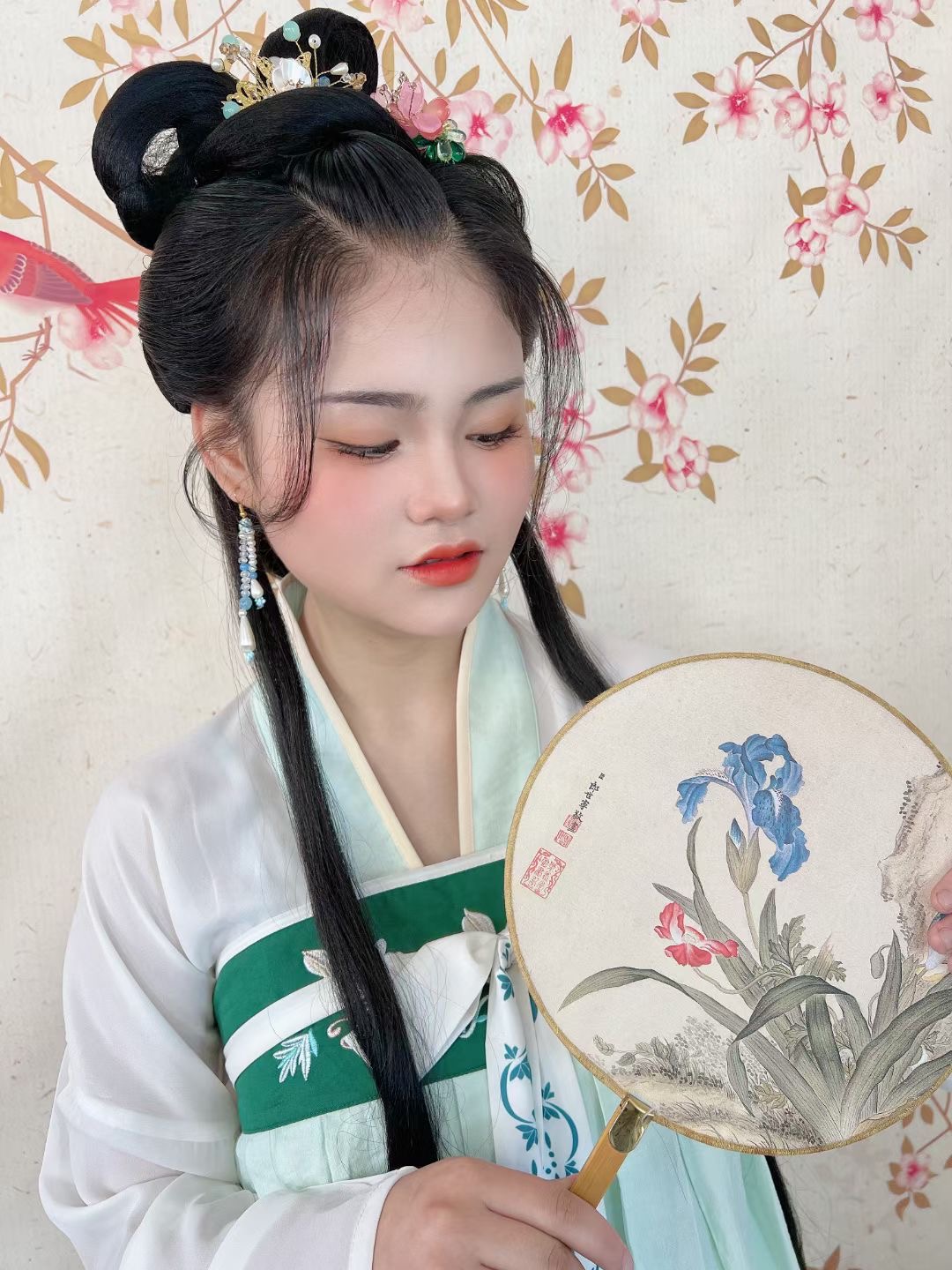 特色服——汉服
